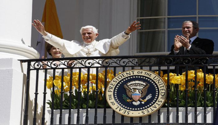 George W. Bush a Benedikt XVI.